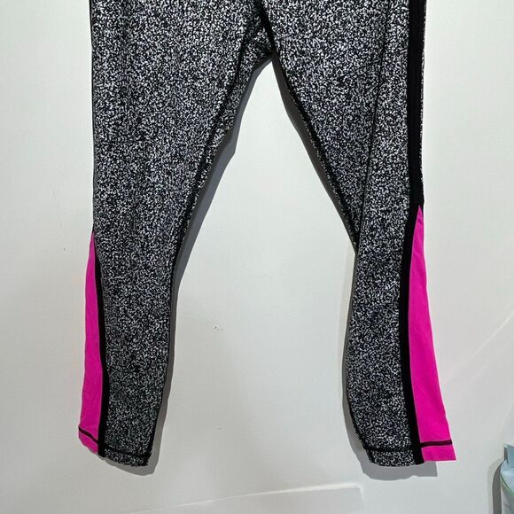 Lululemon Women's White Raspberry Pace Tight Flashback Static Leggings Size 8 - Picture 3 of 9